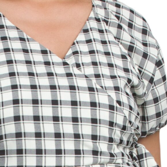 GILLI Plus Plaid Faux Wrap Dress - Picture 3 of 6